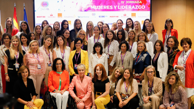 Mujeres y liderazgo